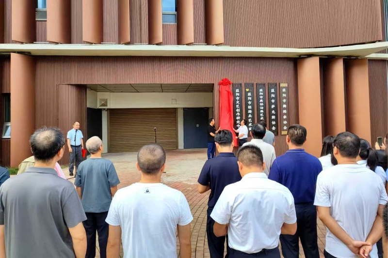 �������黭Ժ�����������Ļ�����������