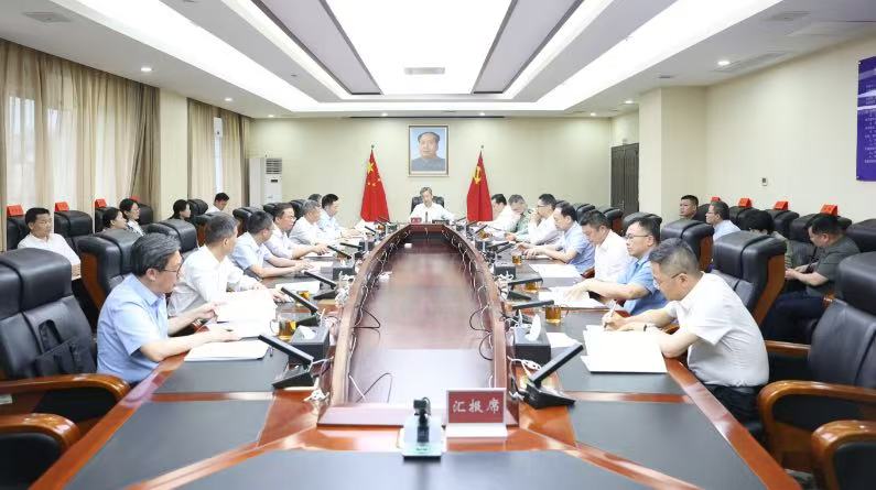 齐心协力开创法治益阳建设新局面