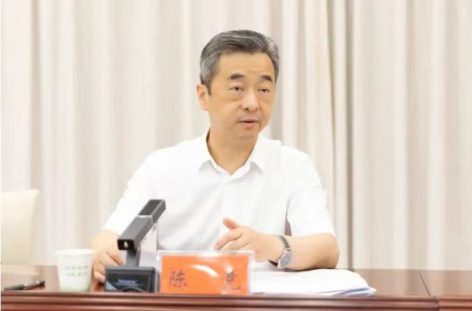 推动深入贯彻中央八项规定精神学习教育走深走实