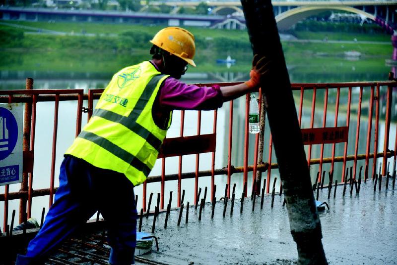 南滨江路桥本月10日顺利合龙 预计7月底正式通车