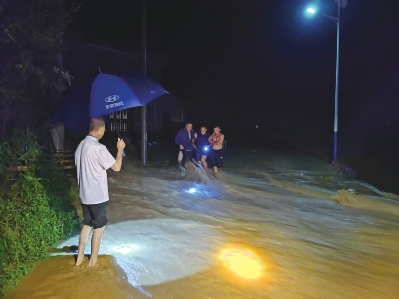 ��Ͼ���ɽˮ�䡡ͬ�Ļ���»���