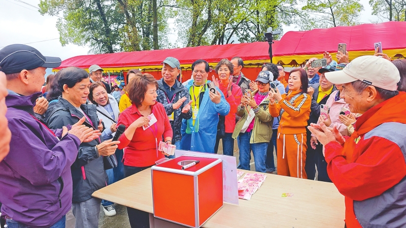 һλ����ھ�����ʽ�Ͼ��10000Ԫ��